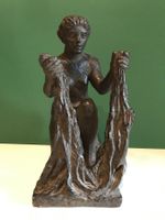 Skulptur Die Wäscherin