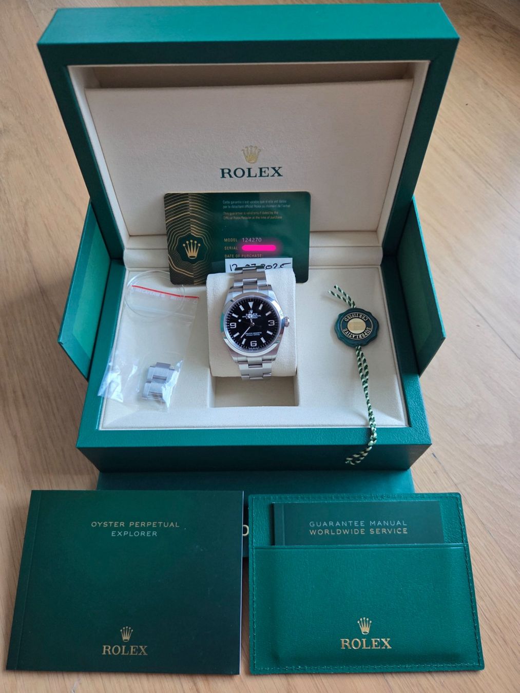 Rolex Uhren: Rolex Explorer 36 - 124270 - Fullset - 2025 – Gebraucht aus Olten von hjcs