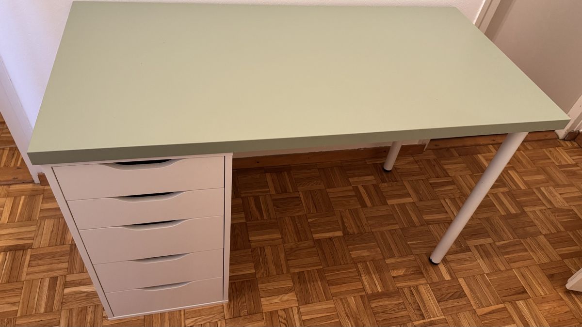Scrivanie: Bureau enfant IKEA – Usato da Geneve venduto da pupykina 2