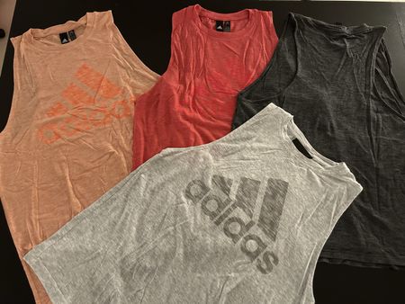 Magliette Adidas senza maniche