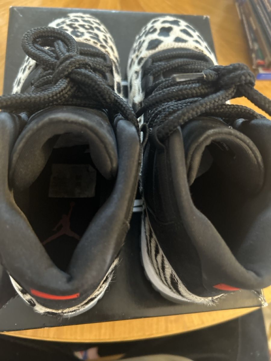 Jordan Scarpe da donna: Air Jordan 11 Retro WMNS, Grösse 38 – Usato da Dietikon venduto da Edel.weiss 4