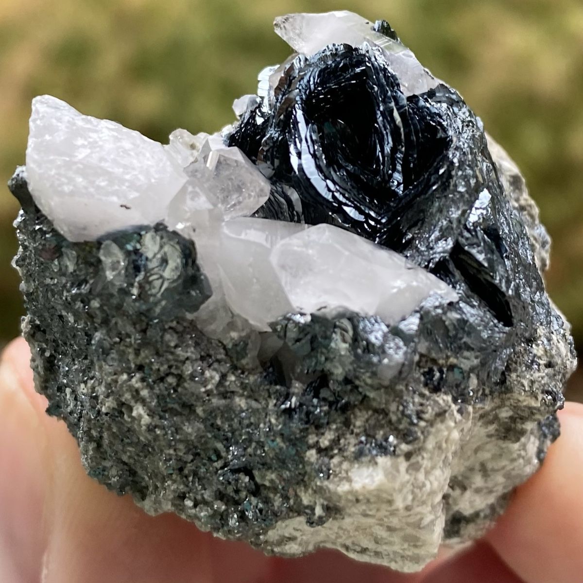 Mineralien & Heilsteine: Wunderschöne Eisenrose vom Furka  – Gebraucht aus Selzach von 321compac
