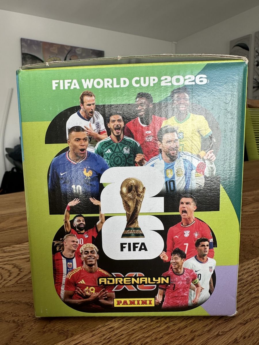 Panini Sammelbilder & Trading cards: 4 Tin Boxes ovp und 8 packs – Neu und originalverpackt aus Ostermundigen von hansuelipeterli 1