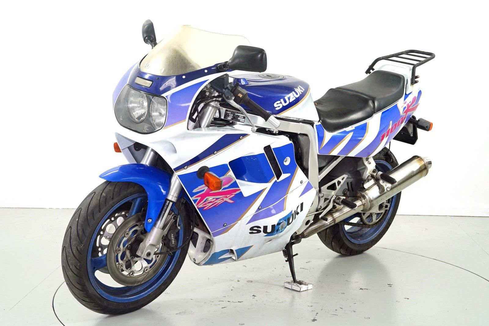 Suzuki Strada: Suzuki GSX-R 1100 – Usato da Winterthur venduto da MCW 3