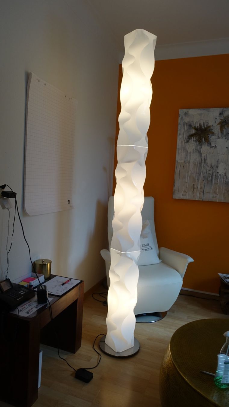 Lampade: Slamp Designerlampe 2M30 Hoch – Usato da Zürich venduto da Enoooo 2