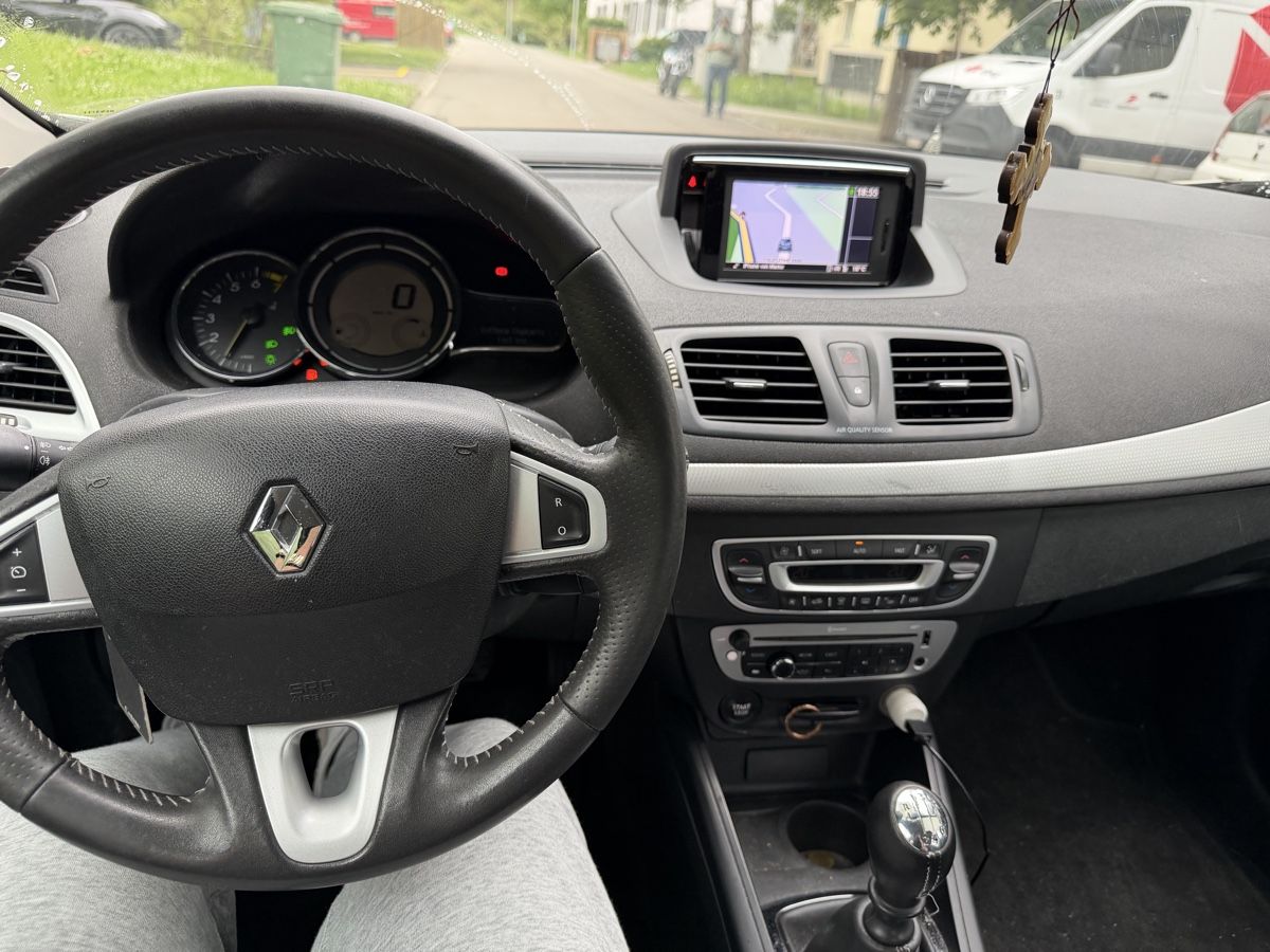 Renault Automobili: Renault Megane TCe 130 – Usato da Rorbas venduto da mak_5p9n 4