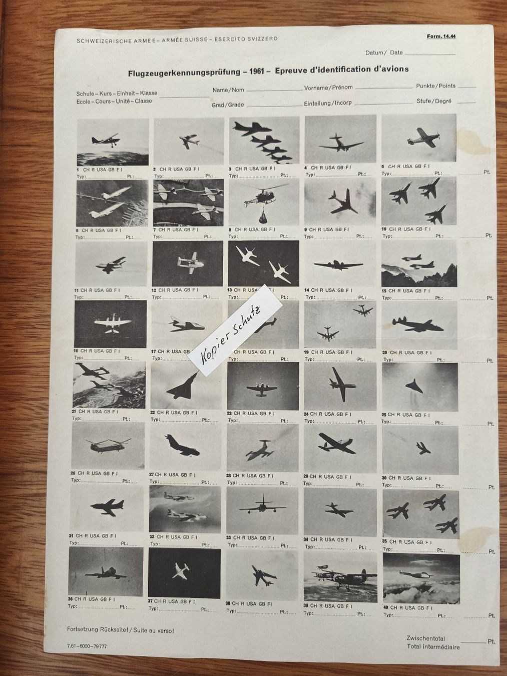 Schweizer Armee Documenti: Flugzeugerkennung 1961 Schweizer Armee – Usato da Aesch BL venduto da Opirol