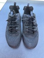 Nike SIGNAL DIMSIX