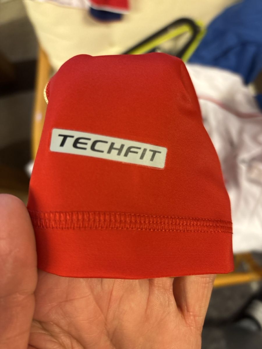 Adidas Leibchen & Hosen: FC Liverpool Trikot 2010 L TechFit Version – Neu (gemäss Beschreibung) aus Brütten von Swerman1984 4