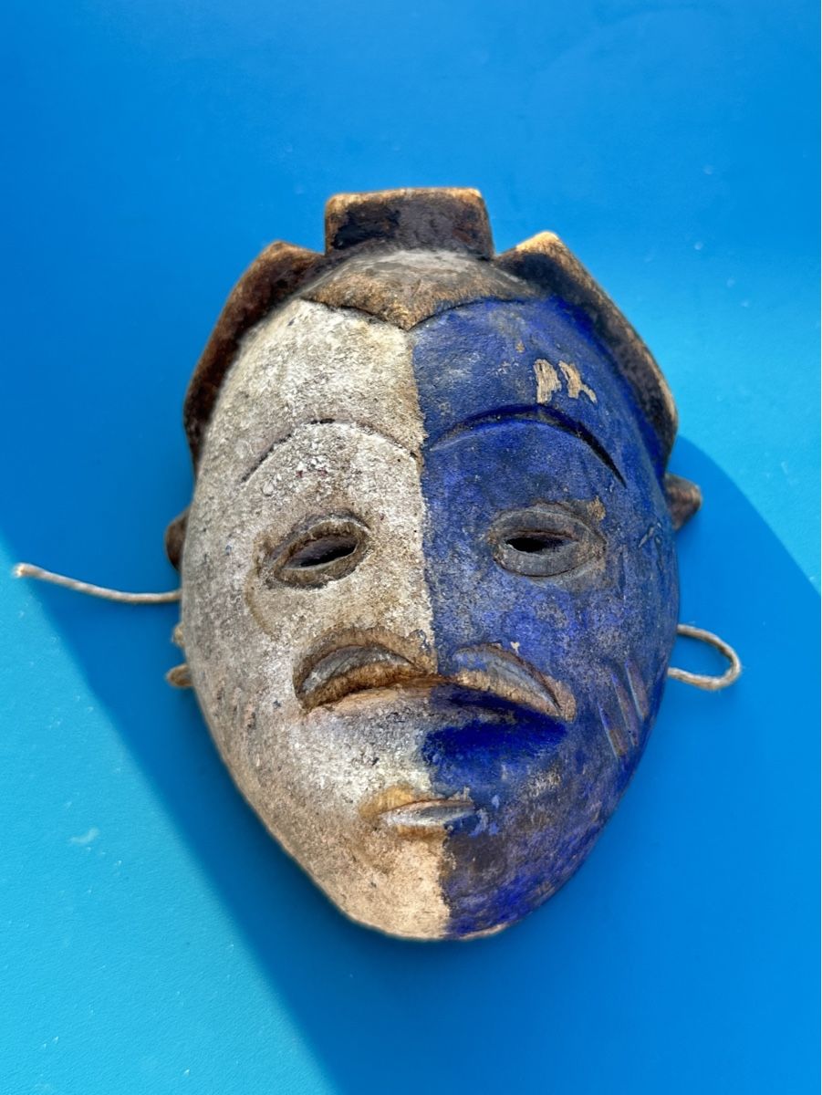 Arte internazionale: Dekorative Vintage Maske, – Usato da Aarburg venduto da Yula24