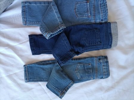 Lot de 3 jeans bébé garçon, 6-12 mois, impeccable!