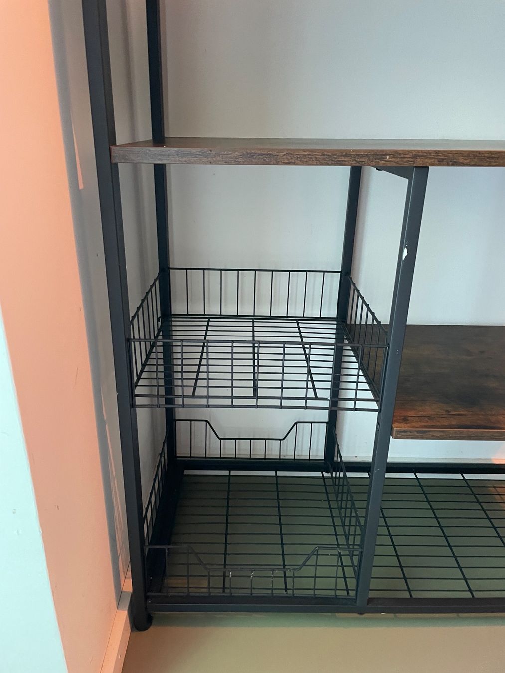 Regale: Küchenregal mit Körben, Top Zustand – Gebraucht aus Basel von ana_lk2p 2