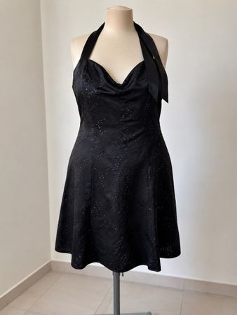 Robe Noire Cérémonie Sixth Sense, Taille 42, État Neuf.