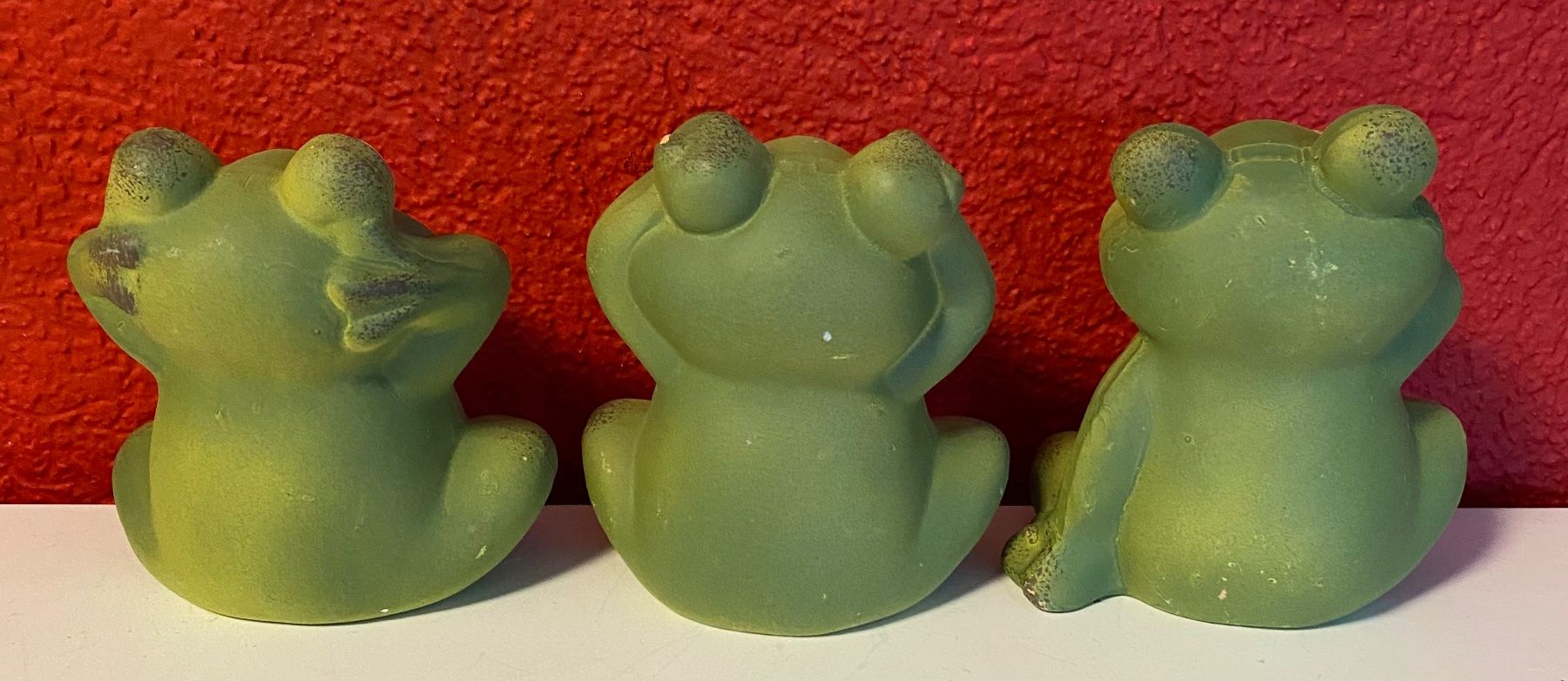 Statuette: 3er Set Deko Frösche "Nichts sehen..." Figuren Garten – Nuovo e nell'imballaggio originale da Zäziwil venduto da Emlea 3