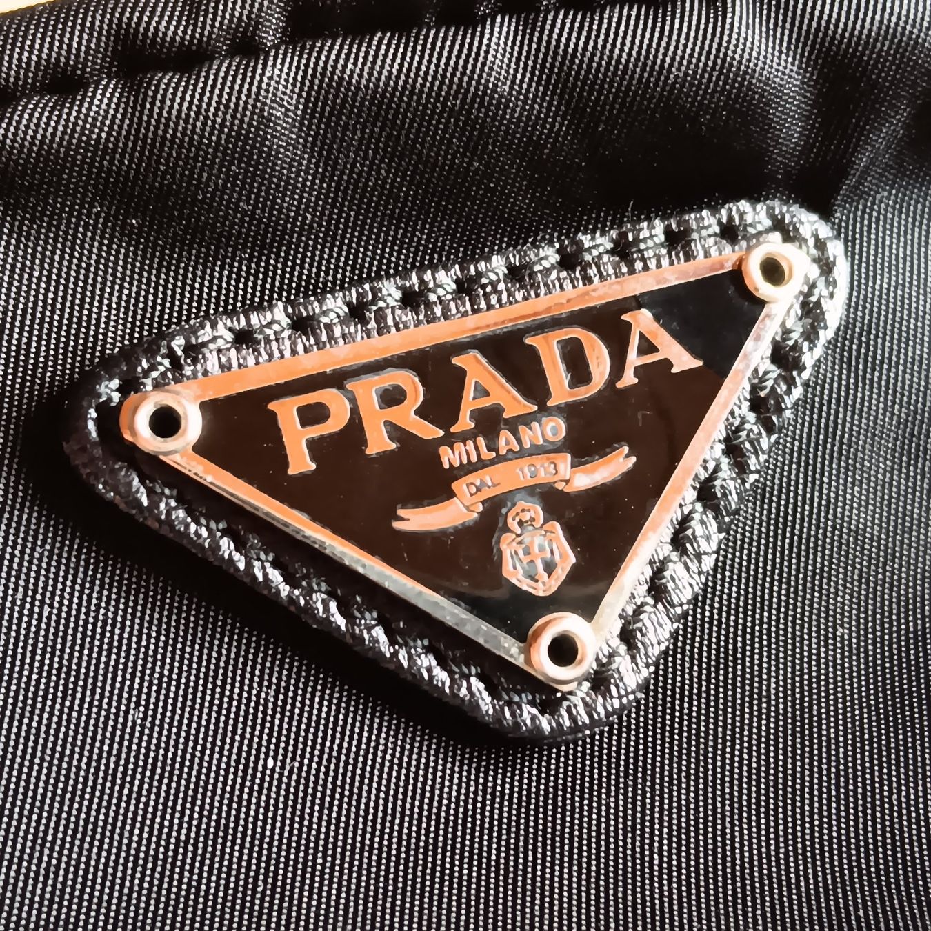 Prada Custodie per cosmetici: Prada (Original) Nylon-Nécessaire 90er-Jahre – Usato da Chur venduto da chr_b2cn 1