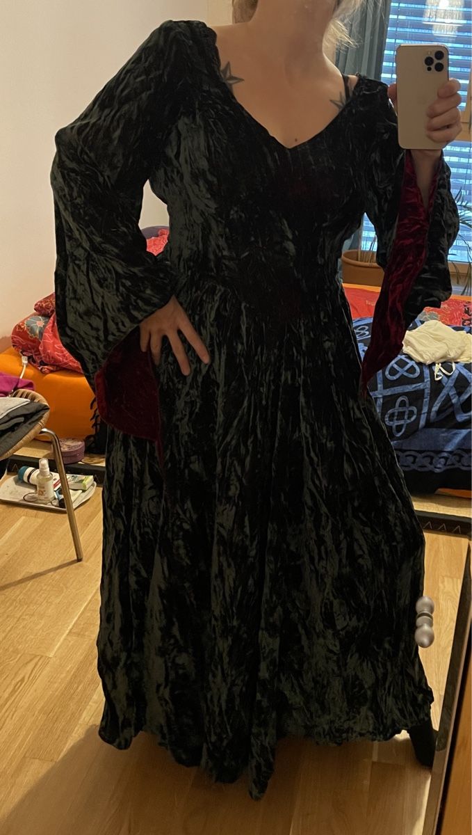 Kleider: Robe médiévale faite main – Neu (gemäss Beschreibung) aus Lausanne von Wildkitty 1