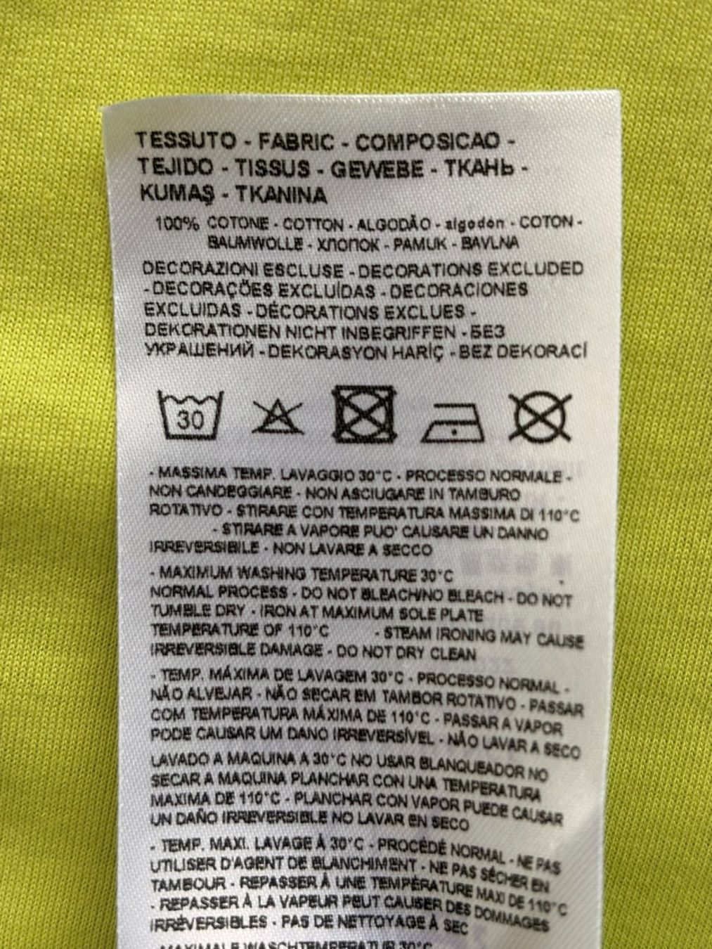 Armani T-shirt: Armani Exchange T-Shirt S Neu – Nuovo (secondo la descrizione) da Schlieren venduto da con_hdp9 6