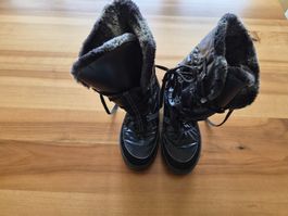 Warme Winterstiefel, Grösse 38, Schwarz, Top Zustand!