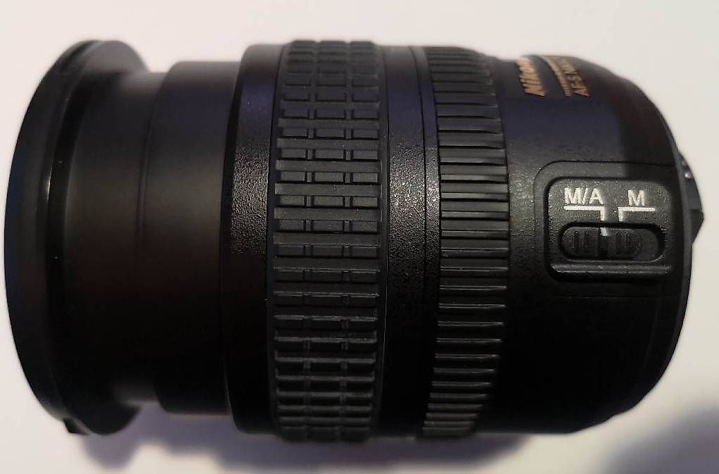Obiettivi: AF-S DX NIKKOR 18-70mm – Usato da Genf venduto da AdiOs2 1