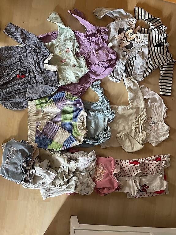 Kleiderpakete & -sets: Grosses Kleiderpaket Grösse 86 – Gebraucht aus Murten von ka_koen 4