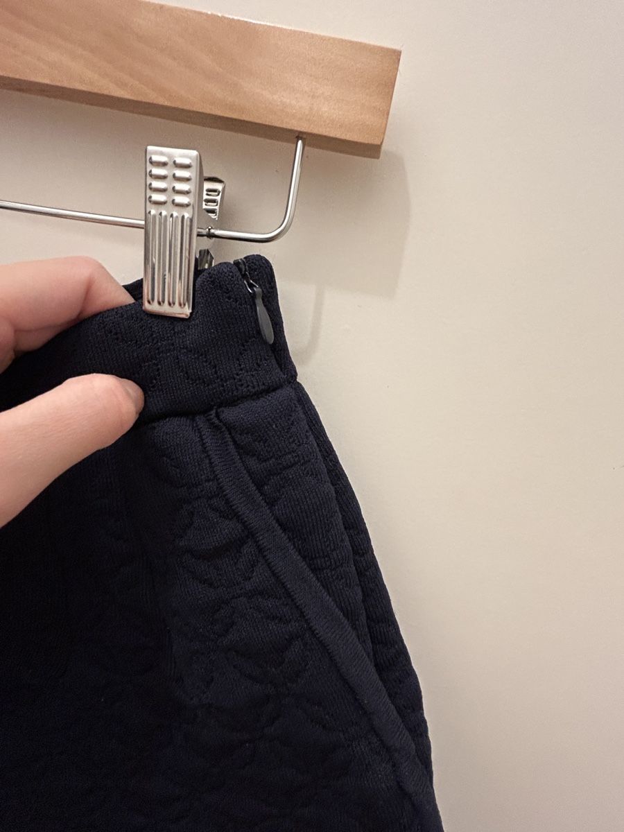 Sandro Pantaloni: Sandro short size XS/0 – Usato da Genève venduto da Shaaalll 3