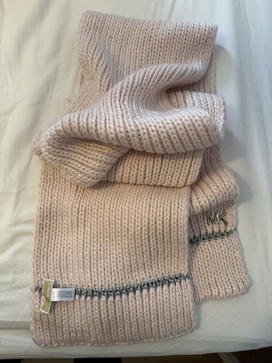Michael Kors Foulards, Tücher & Schals: Schöner Winterschal Michael Kors, Rosa – Gebraucht aus Zürich von Oliveirinha_ 1