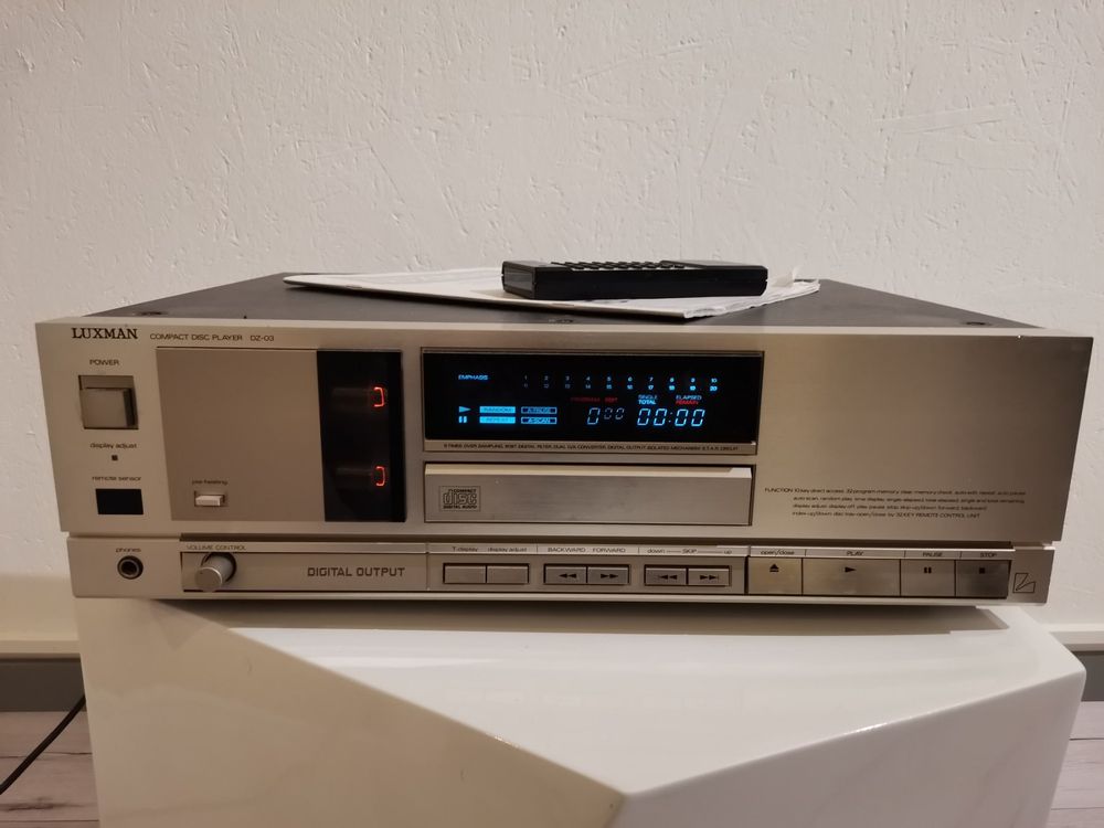 Luxman DZ03 Röhren CD Player Kaufen auf Ricardo