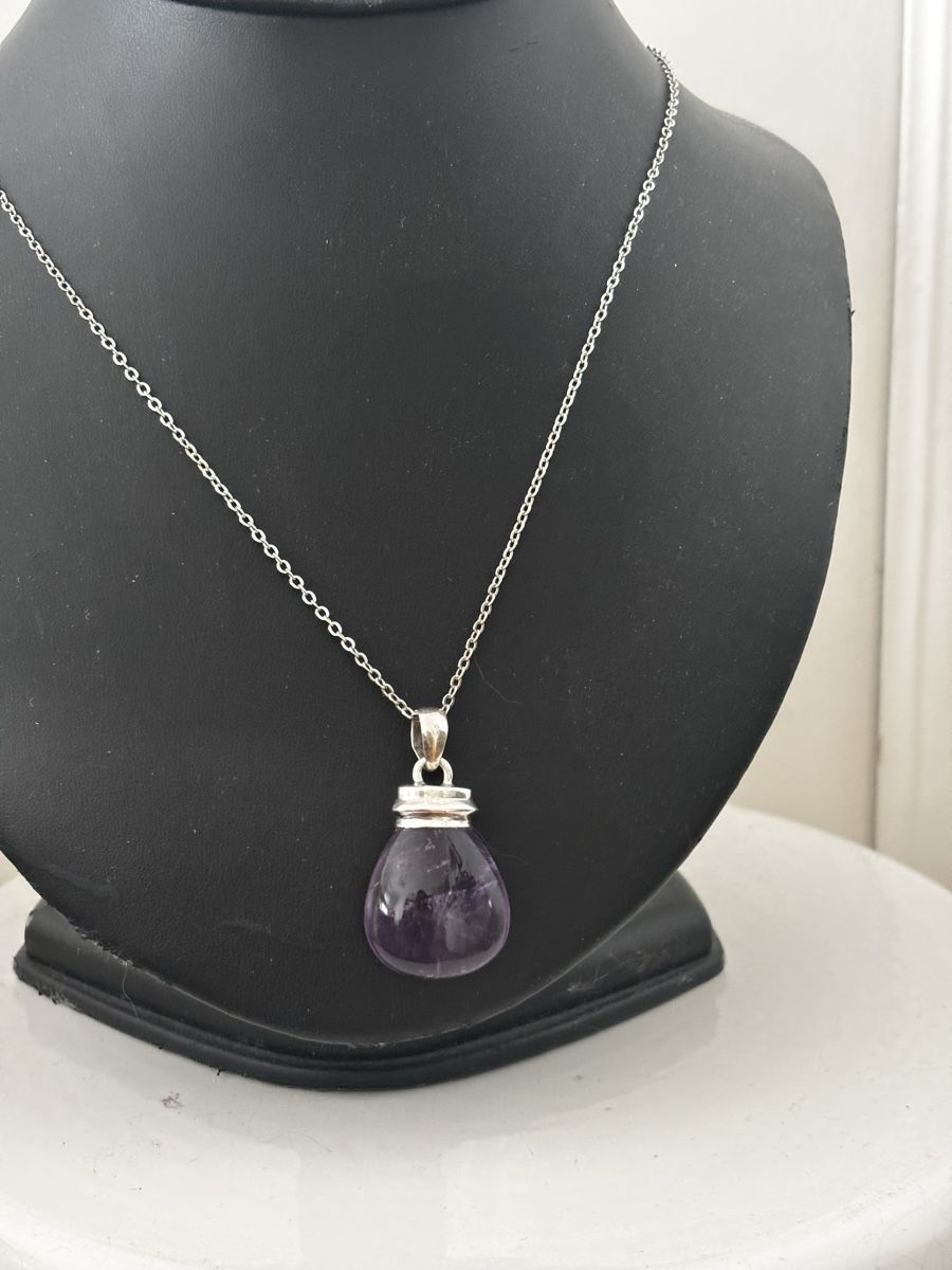 Ciondoli: Très beau pendentif améthyste montée sur argent – Nuovo (secondo la descrizione) da Genève venduto da ati_tj8f 2