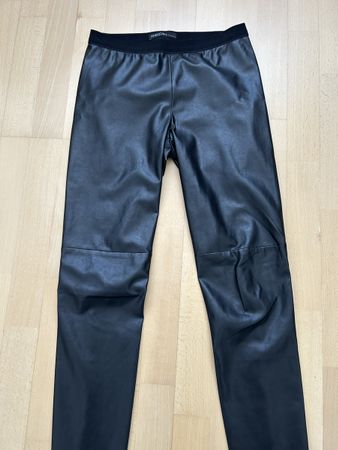 Kunstleder-Hose Marc Cain, Gr. 3