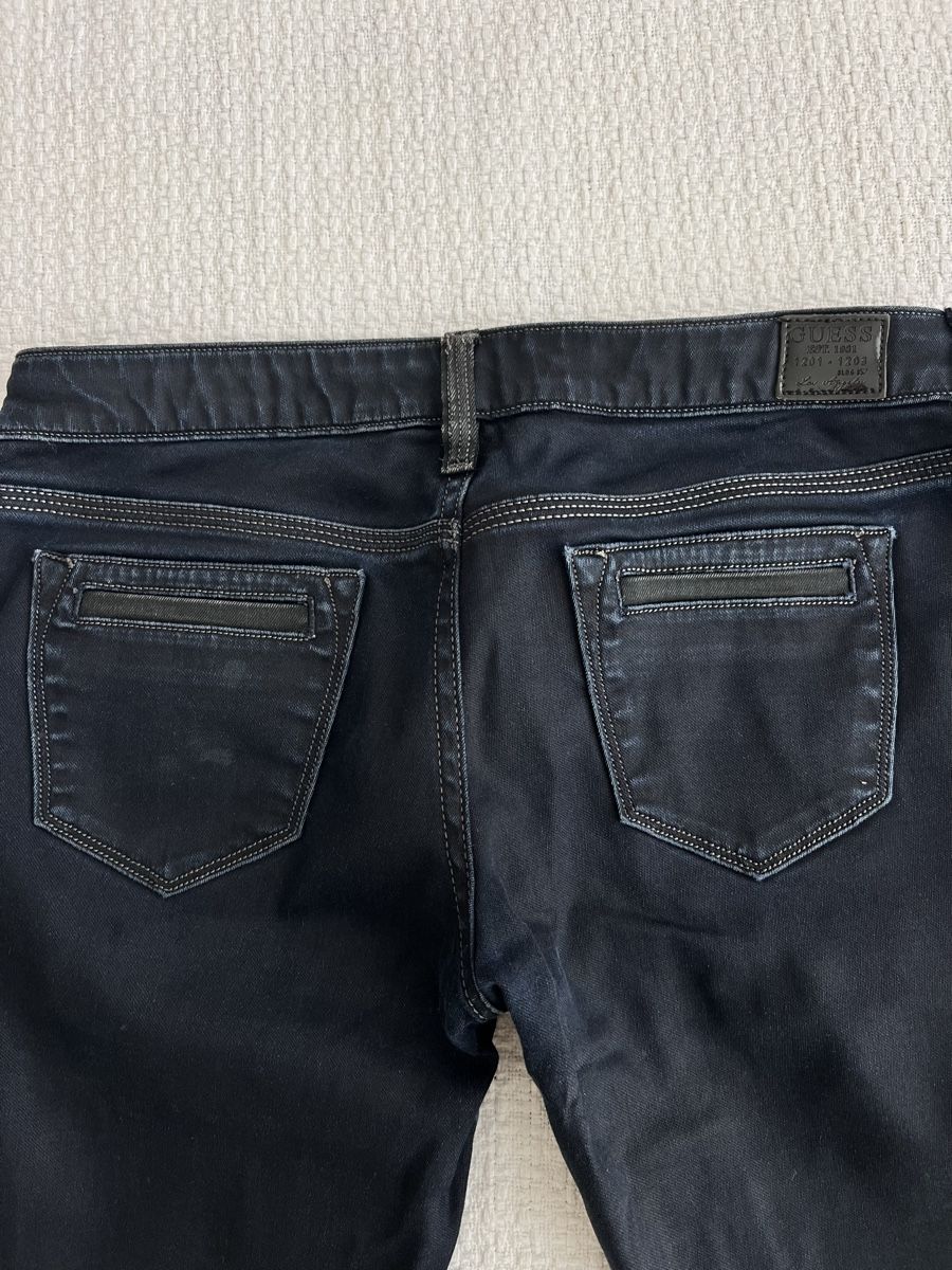 Guess Jeans: Damen Jeans Guess – Usato da Wald ZH venduto da Cveti7 2