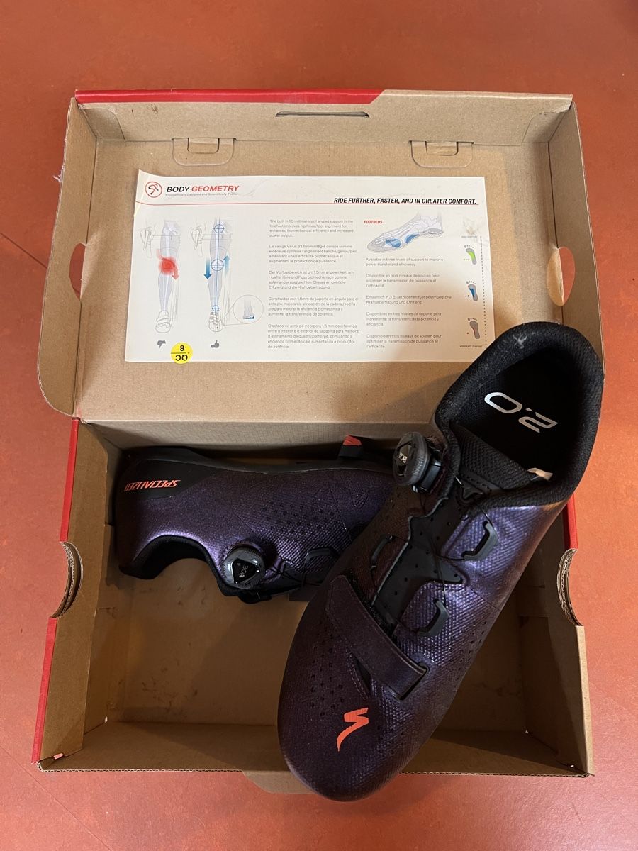 Specialized Herrenschuhe: Specialized Torch 2.0 Gr. 43 – Neu und originalverpackt aus Rieden AG von Retov 1