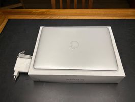 Apple MacBook Air 13'' (Anfang 2015 1.6 GHz i5 128 GB)