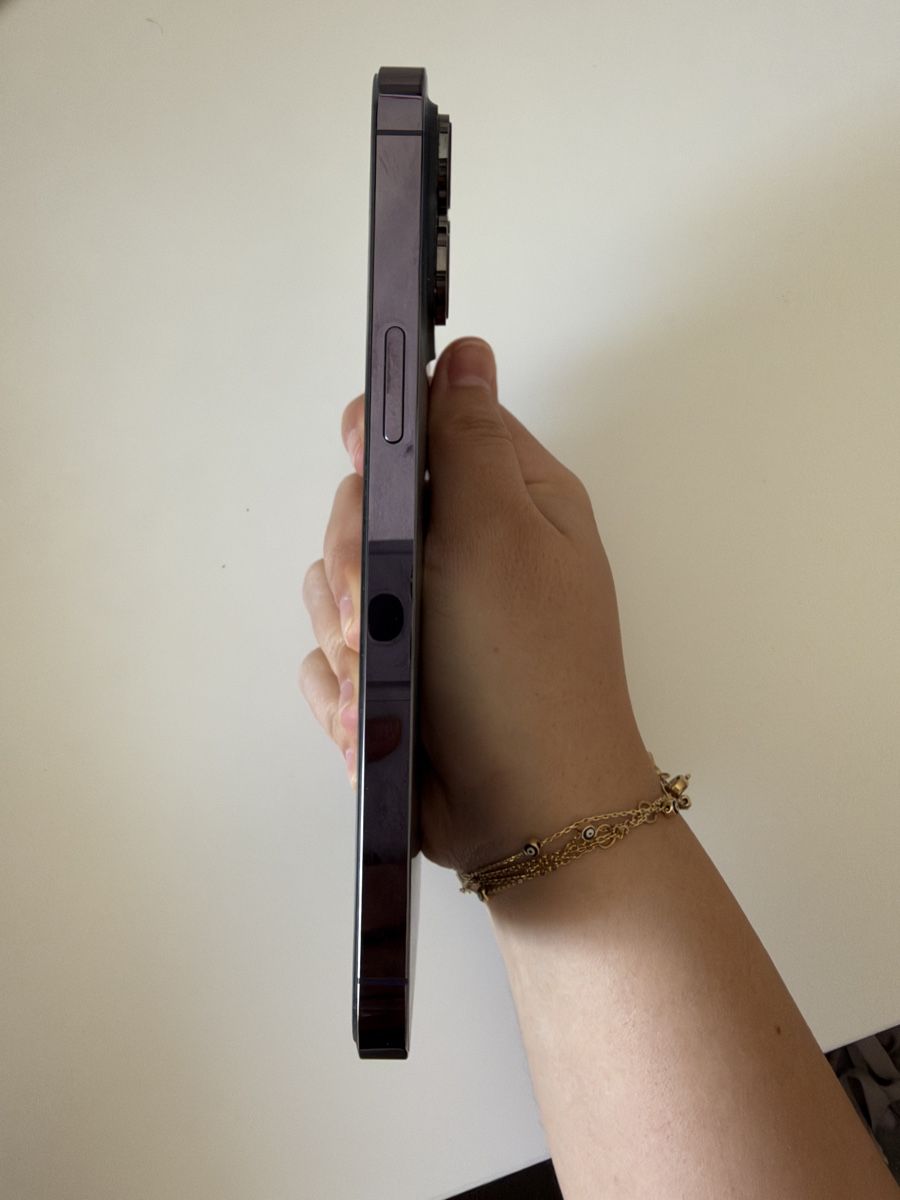 Apple Telefoni cellulari / Smartphones: Iphone 14 Pro Max – Nuovo (secondo la descrizione) da Zollikofen venduto da dad_y9xm 6