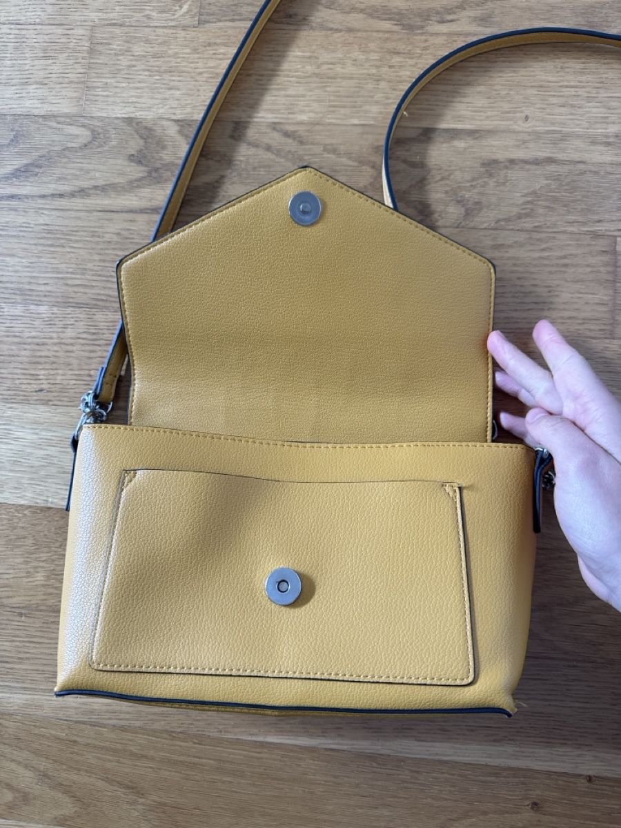 C&A Borse da donna: Tasche C&A – Usato da Riedholz venduto da emm_22qn 1