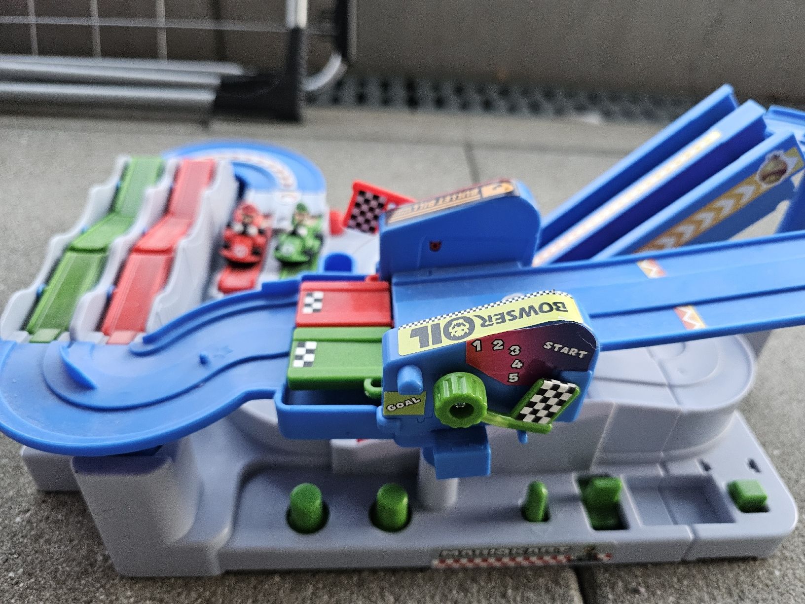 Rennbahnen: Super Mario - Kart Racing – Gebraucht aus Wohlen AG von niki31 1