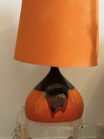 Lampe vintage orange et noire 70s céramique