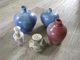 5 kleine asiatische Vasen/Räuchertöpfe Keramik Vintage Deko