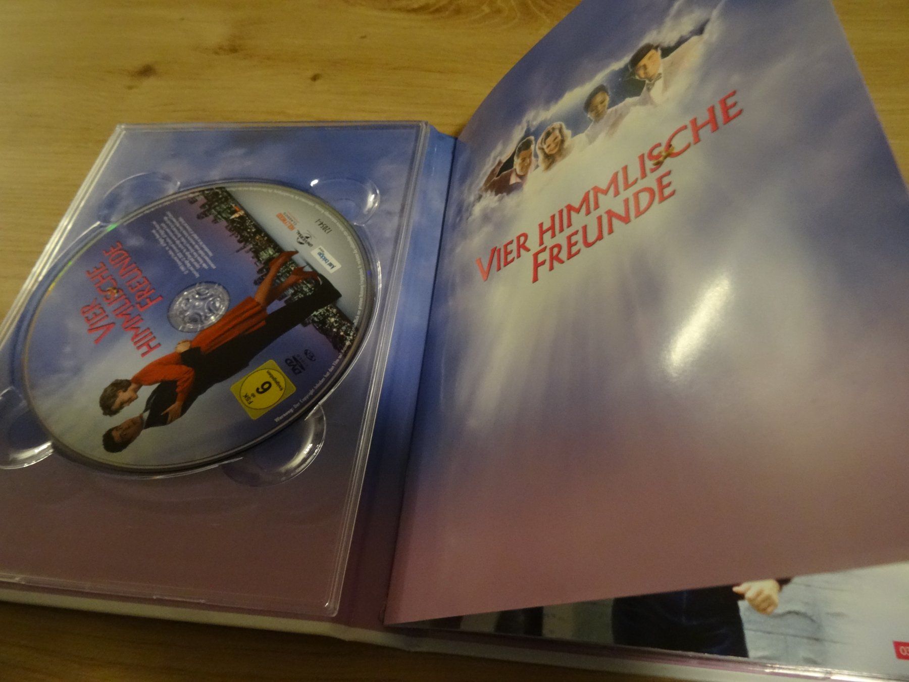 Tutti i DVDs: BLU-RAY DVD MEDIABOOK Vier himmlische Freunde – Usato da Olten venduto da Disc-Verkauf 1