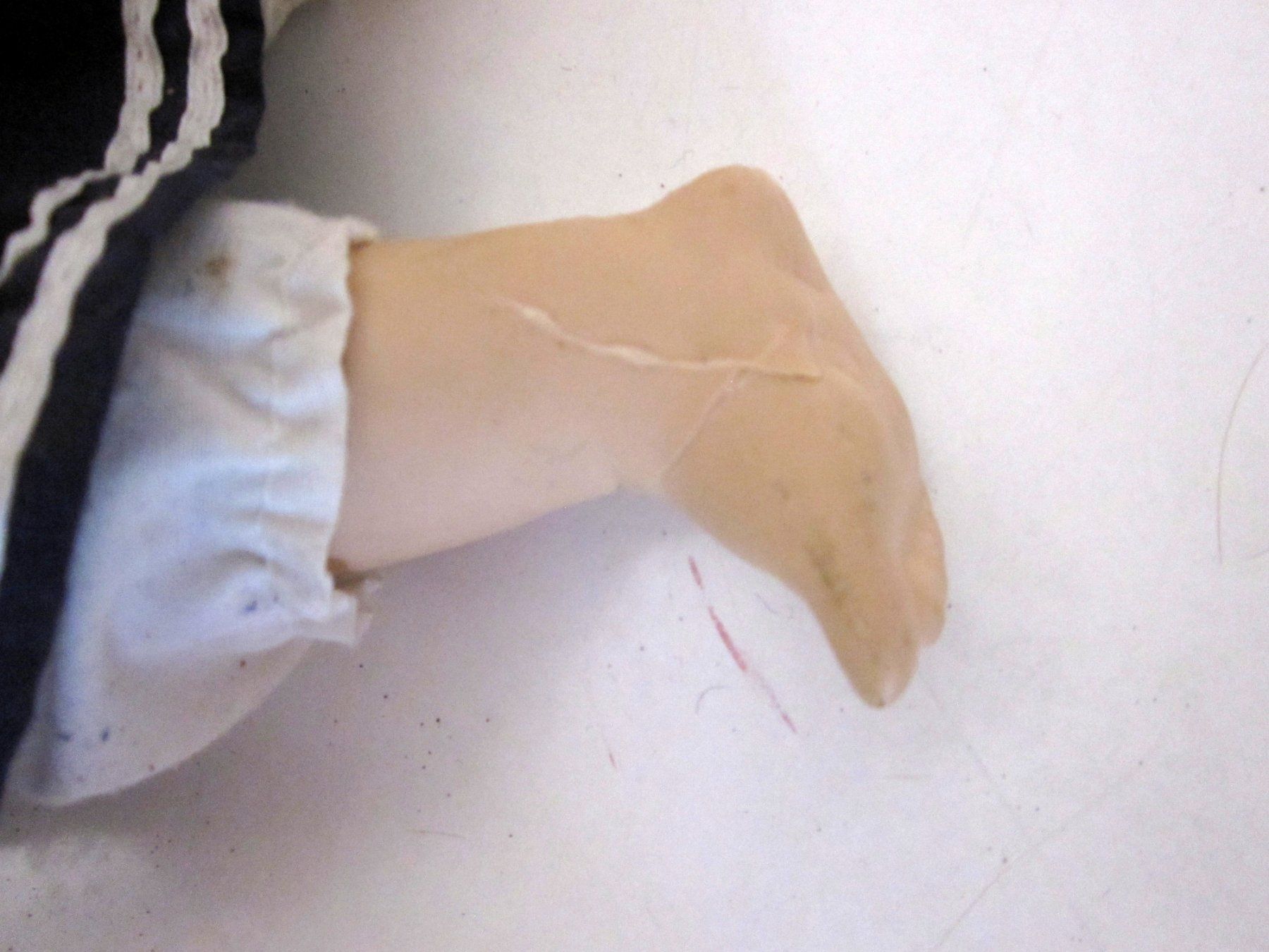 Puppen: Puppe im Matrosenkleid 30 cm gross – Gebraucht aus Binningen von fel_8mgn 1