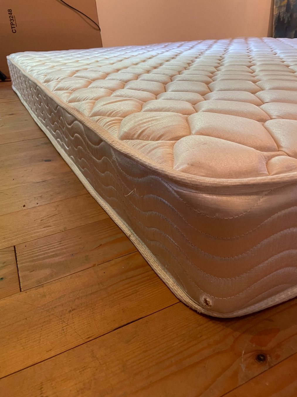 Matratzen: Schöne Federkern/Boxspring Matratze – Gebraucht aus Riken AG von miicha_17 2