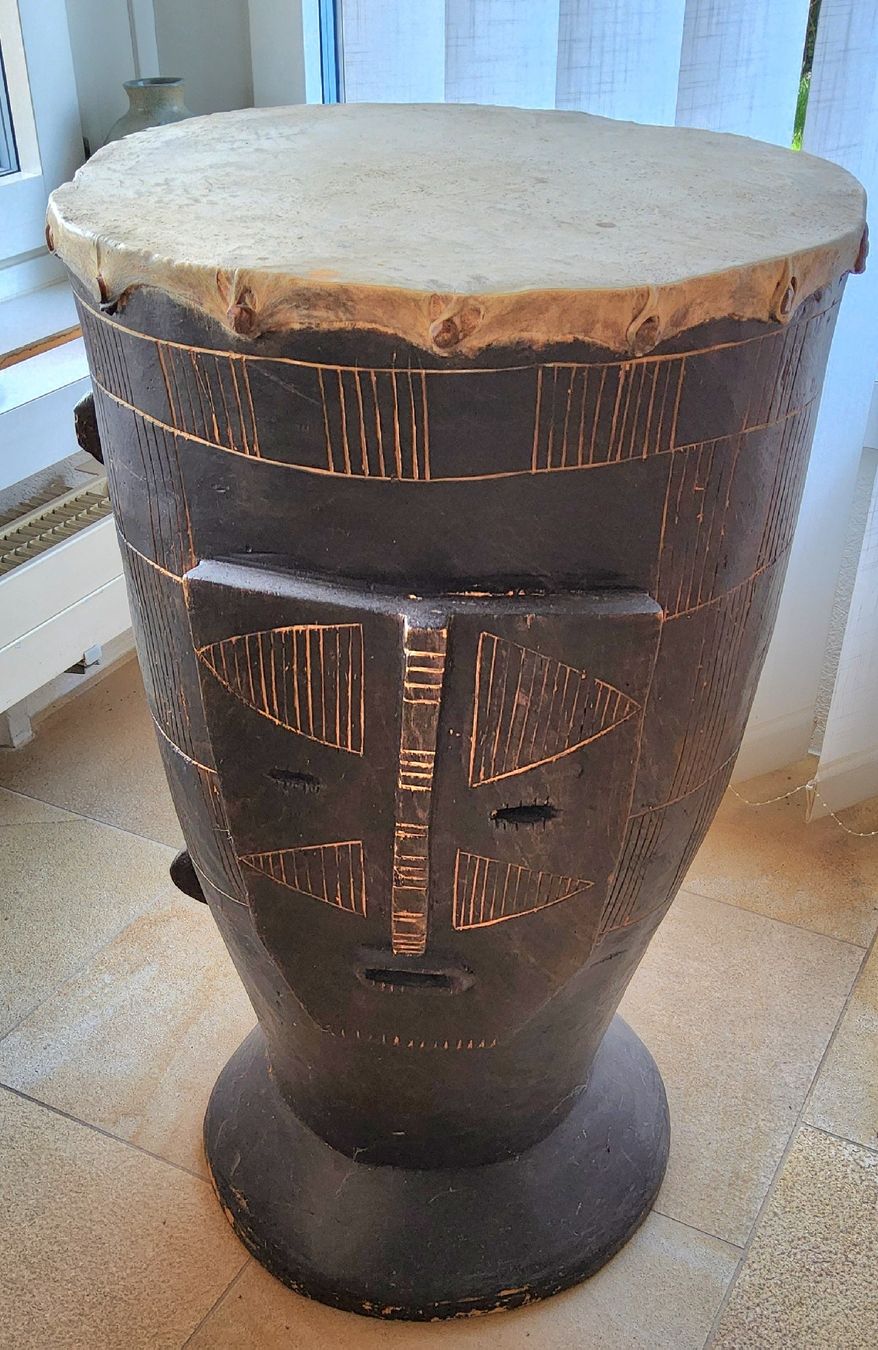 Strumenti musicali: Shaman Drum, Baumtrommel – Usato da Würenlos venduto da Uruli