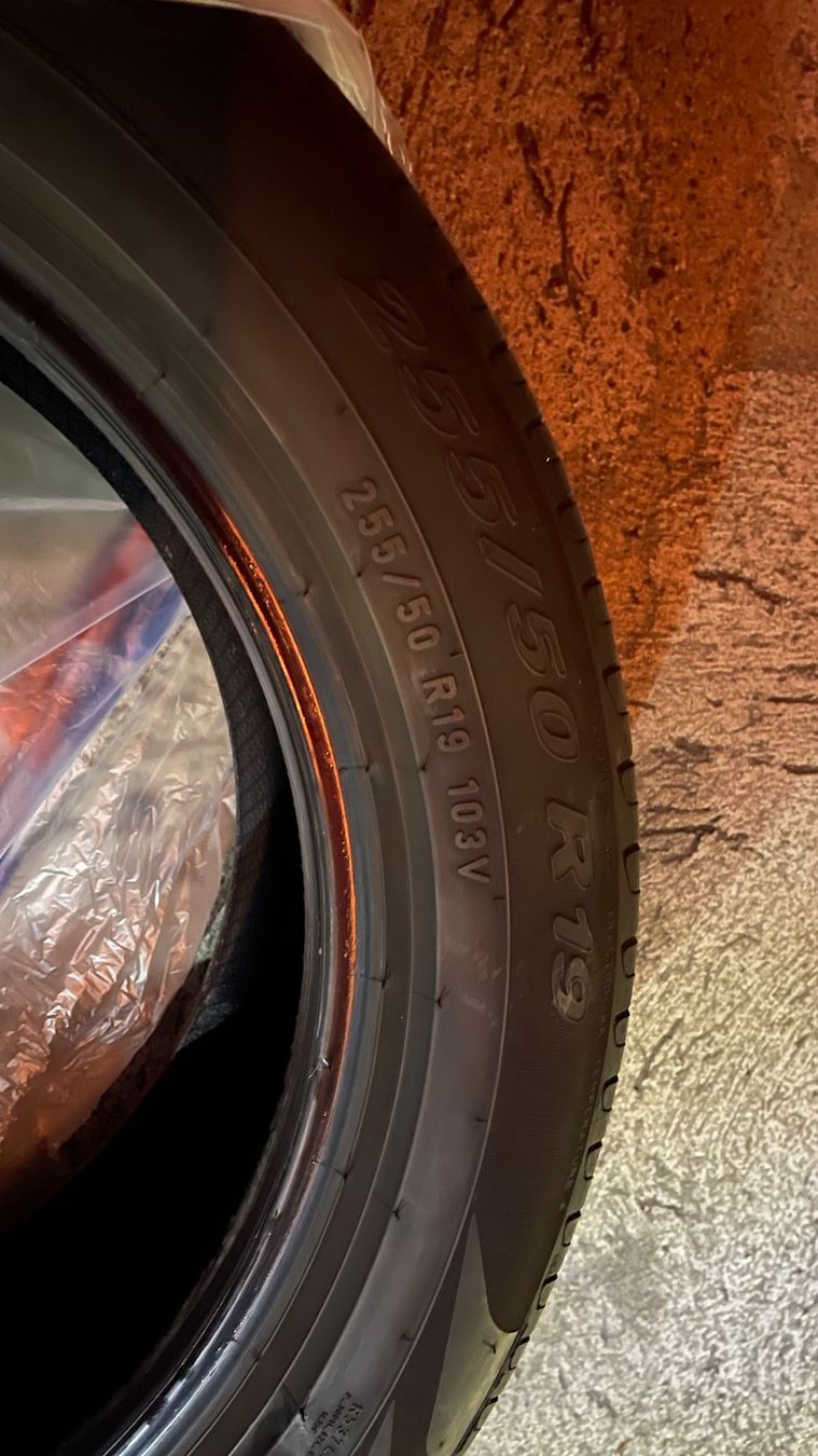 Pirelli Pneumatici & Ruote complete: 2 Sommerreifen Pirelli Scorpion – Usato da Bremgarten b.Bern venduto da D-Sign 3