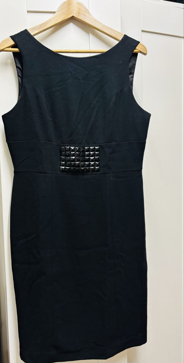 Vestiti: Elegant Schwarz Kleid Grösse .46 – Usato da Volketswil venduto da Alisandra77