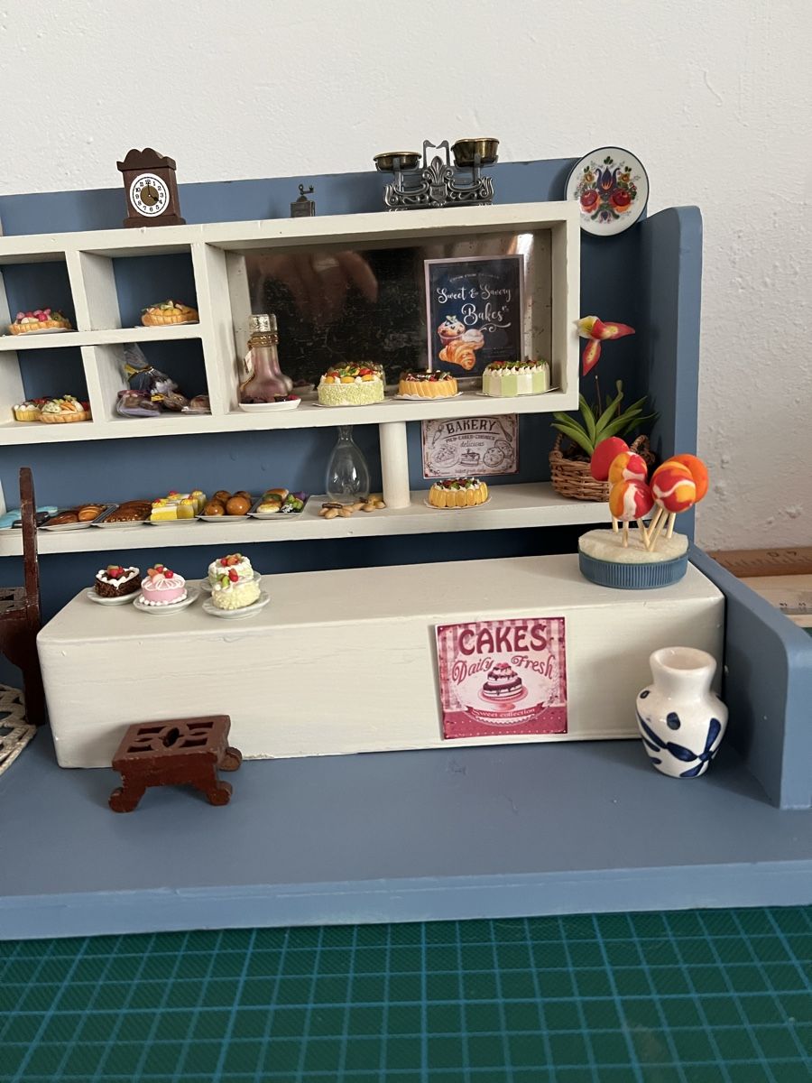 Maisons & Meubles de poupées: Krämerladen Konditorei – D'occasion à Arboldswil par CJDA 1