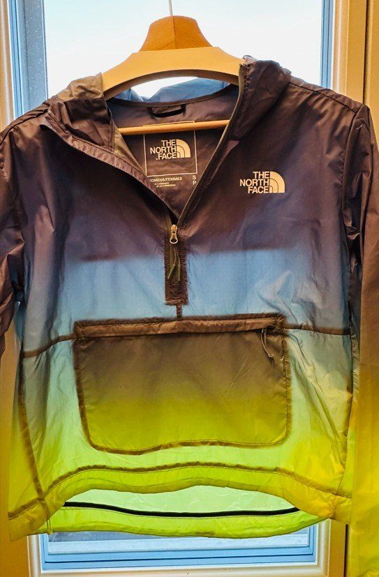 North Face Giacche: North Face Windjacke Windbreaker – Nuovo (secondo la descrizione) da Bern venduto da MarieBrocante 1