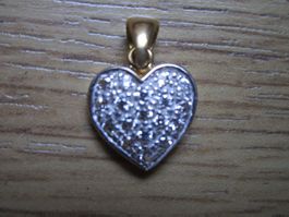 Herzanhänger mit Brillanten  Gold 750
