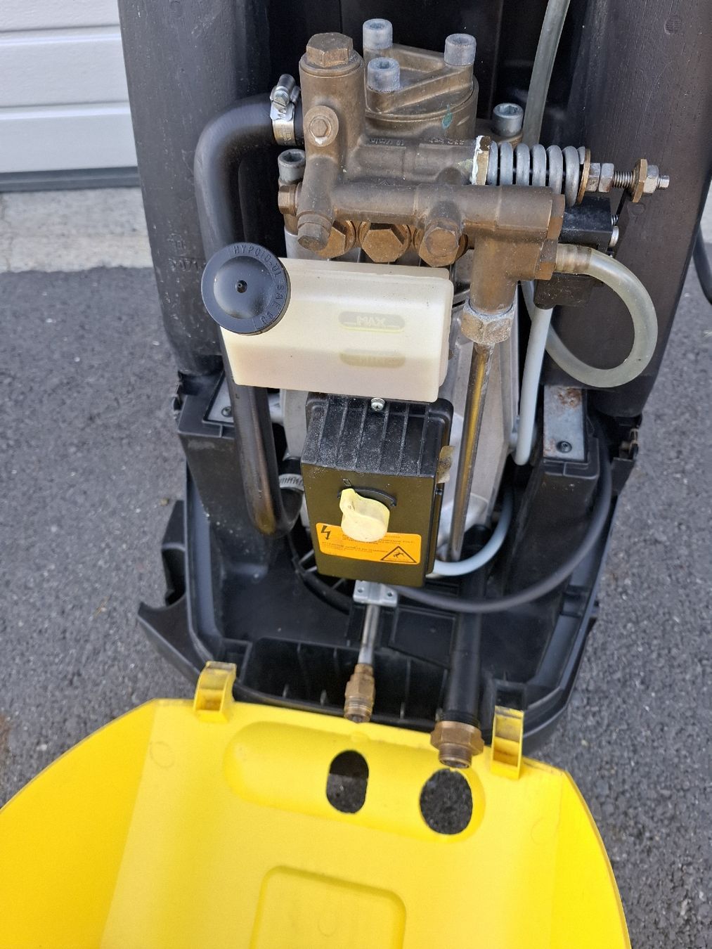 Kärcher Nettoyeurs à haute pression: KÄRCHER HD 1090 – D'occasion à Emmenbrücke par dsn15 6
