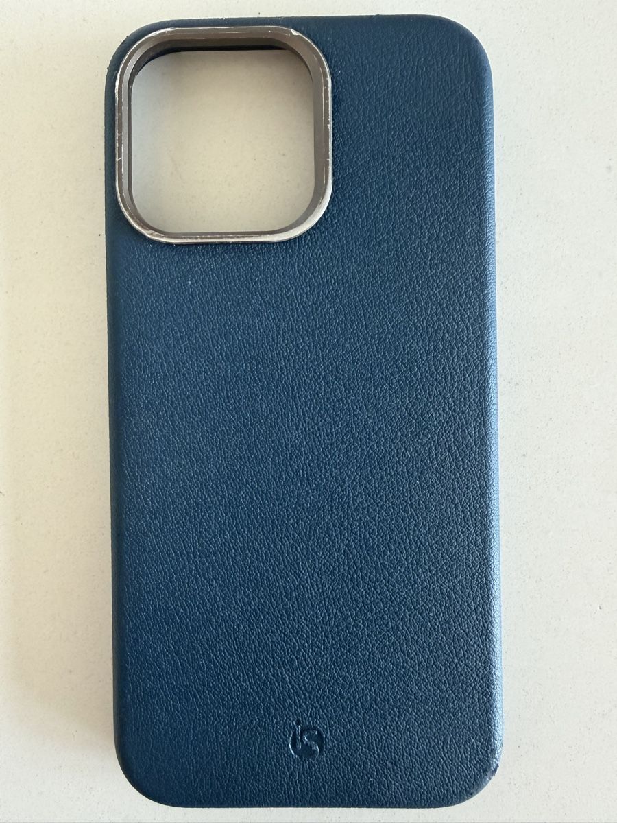 Apple Cover & Protezioni schermo: iPhone 15 Pro MagSafe Ledder Case Hülle mit Kameraschutz – Nuovo (secondo la descrizione) da Zürich venduto da ellaMar