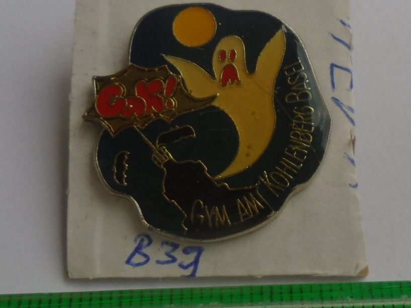 Plaketten & Abzeichen: 1 Geister Pin (B39) – Gebraucht aus Winterthur von Beli2000