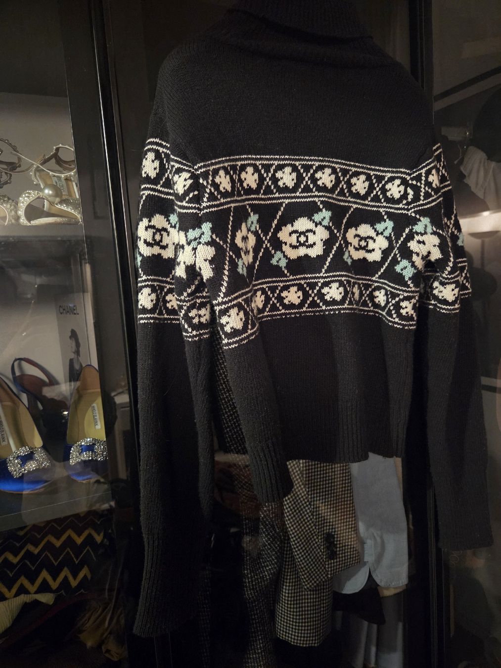 Chanel Pullover & Sweatshirts: chanel pullover vintage  – Gebraucht aus Thal von siri_speaks